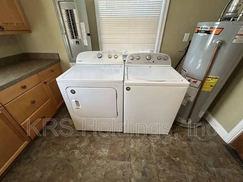 House for rent at 409 E Lorengo Ave, Norfolk, VA 23503