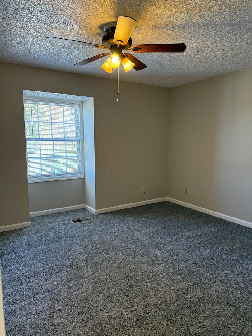 Apartment for rent at 4427 Oakwood Rd, Oakwood, GA 30566