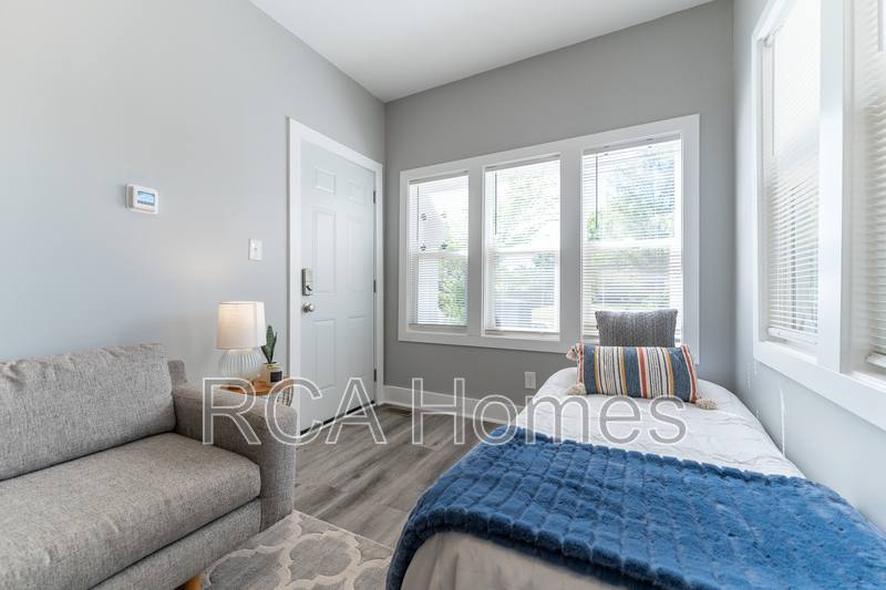 Apartment for rent at 2831 N Kenwood Ave #8, Indianapolis, IN 46208