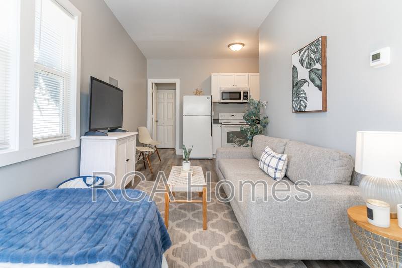 Apartment for rent at 2831 N Kenwood Ave #8, Indianapolis, IN 46208