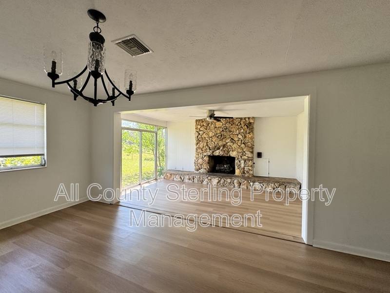 House for rent at 2730 N US-Highway 441, Lake City, FL 32055