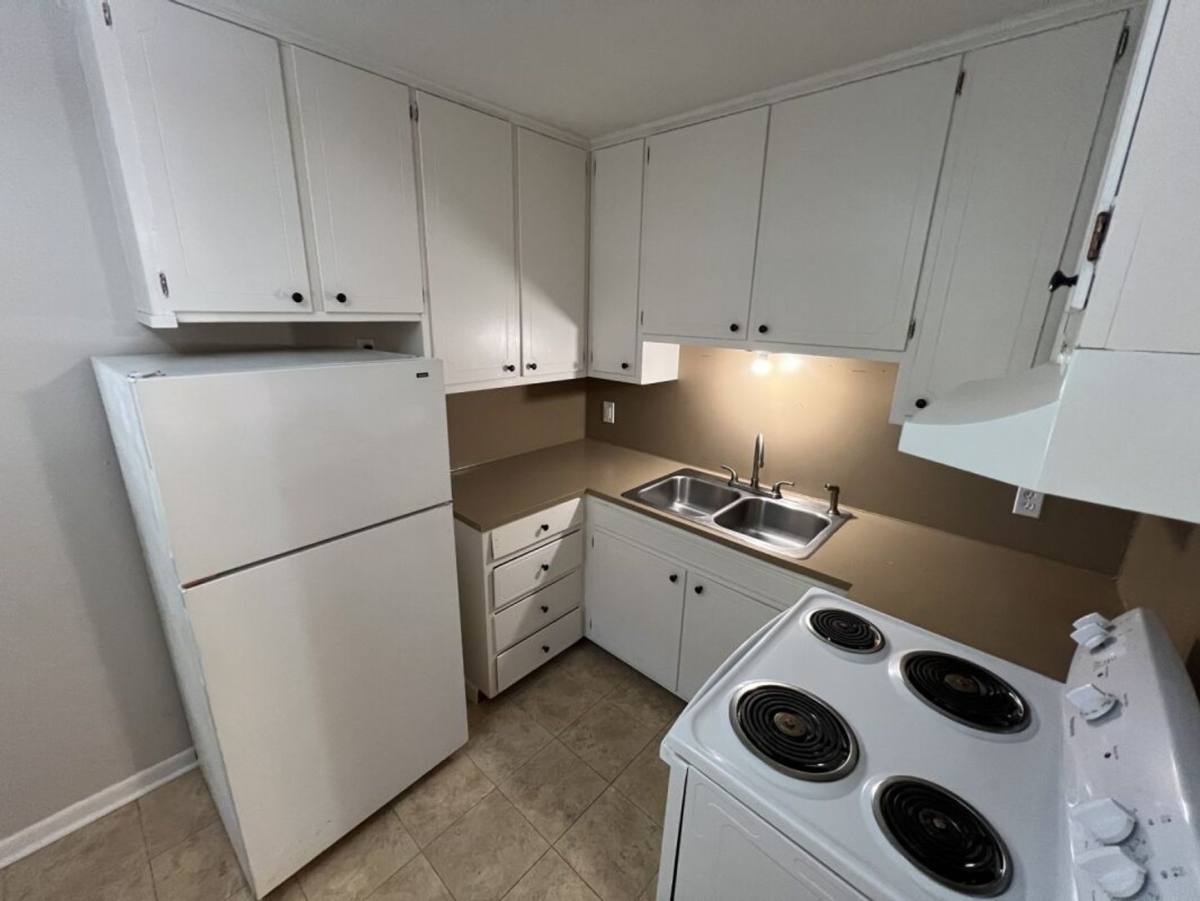 Apartment for rent at 4114 Florida St, Zachary, LA 70791