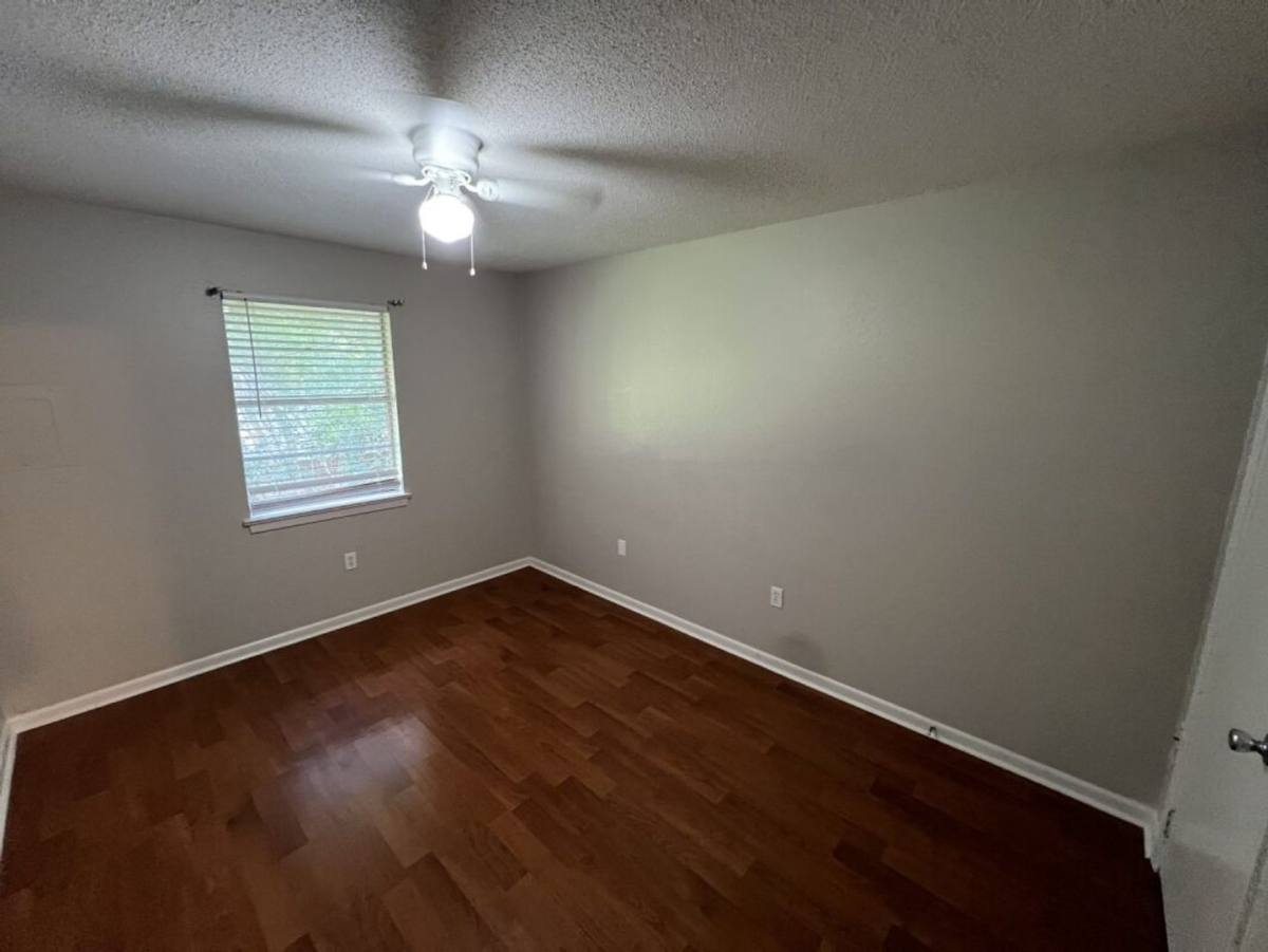 Apartment for rent at 4114 Florida St, Zachary, LA 70791