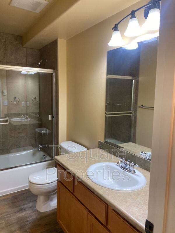 Apartment for rent at 17917 95th Place NE #203, Bothell, WA 98011