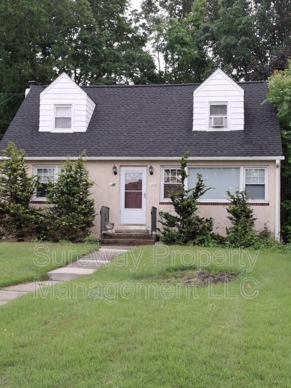 Apartment for rent at 2008 Maple Ave #B, Haddon Heights, NJ 08035