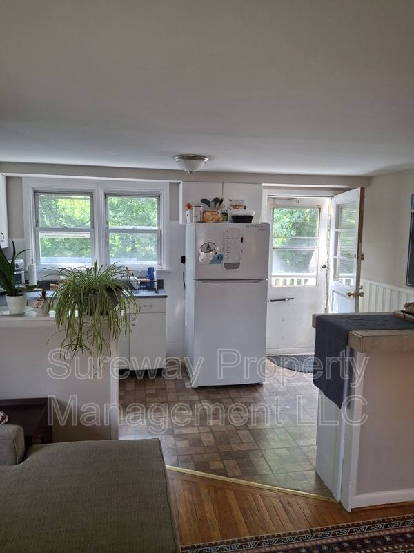 Apartment for rent at 2008 Maple Ave #B, Haddon Heights, NJ 08035