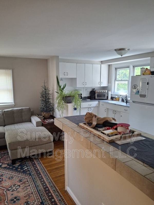 Apartment for rent at 2008 Maple Ave #B, Haddon Heights, NJ 08035