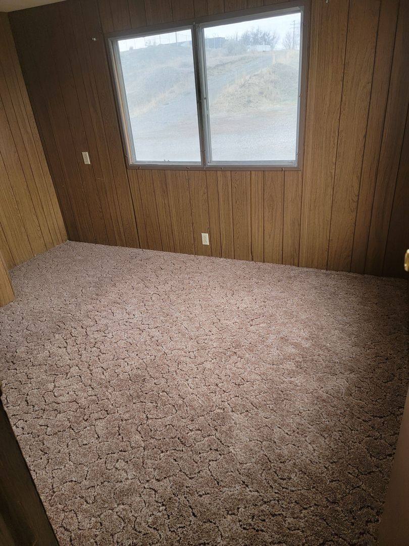 House for rent at 1857 N 1st Place, Hermiston, OR 97838