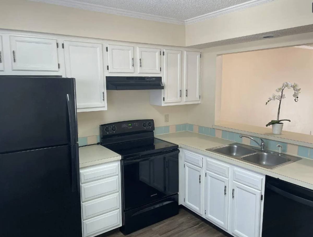 Townhouse for rent at 5626 Bryner Dr, Jacksonville, FL 32244