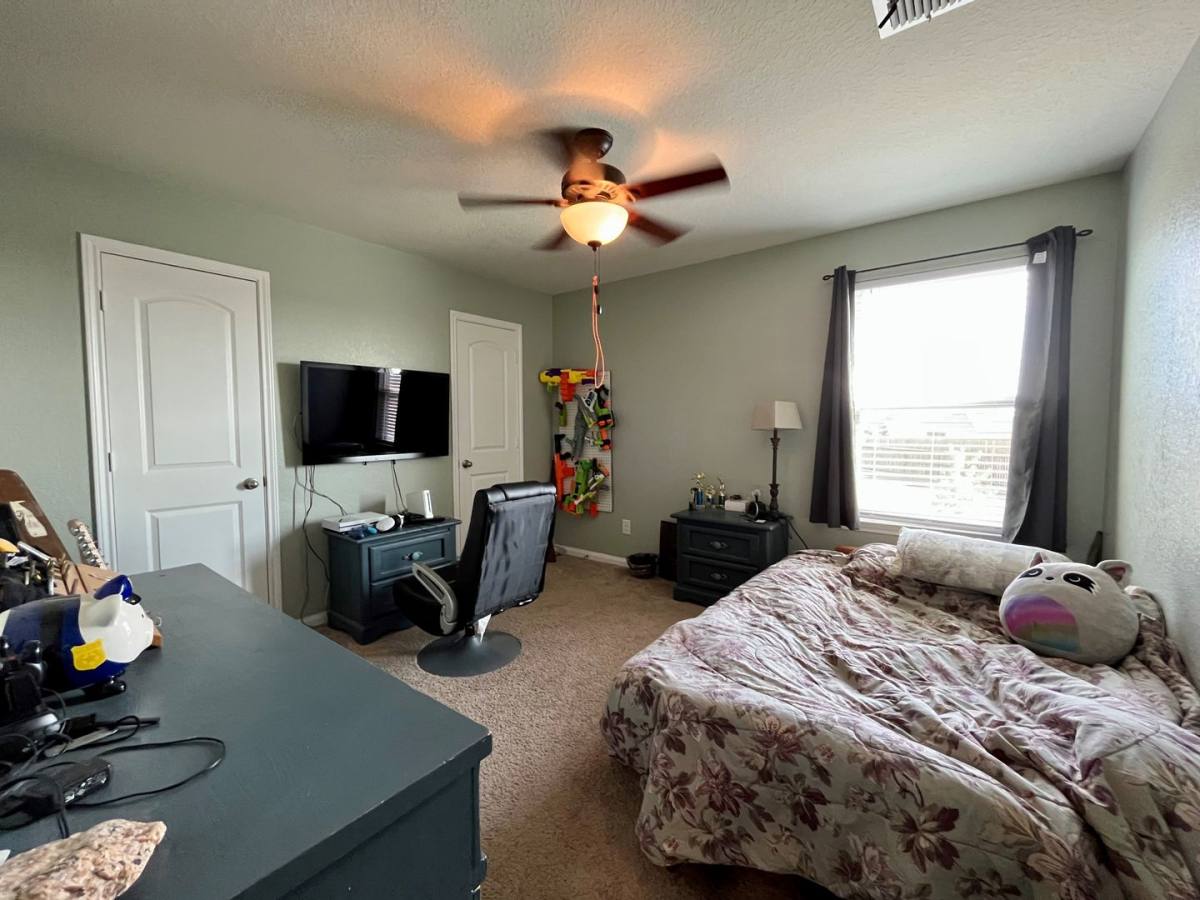 Condo for rent at 12227 Stratsburg, San Antonio, TX 78252