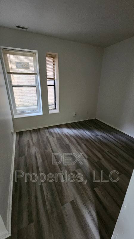 Apartment for rent at 1320 Academy Ave #A, Saint Louis, MO 63113