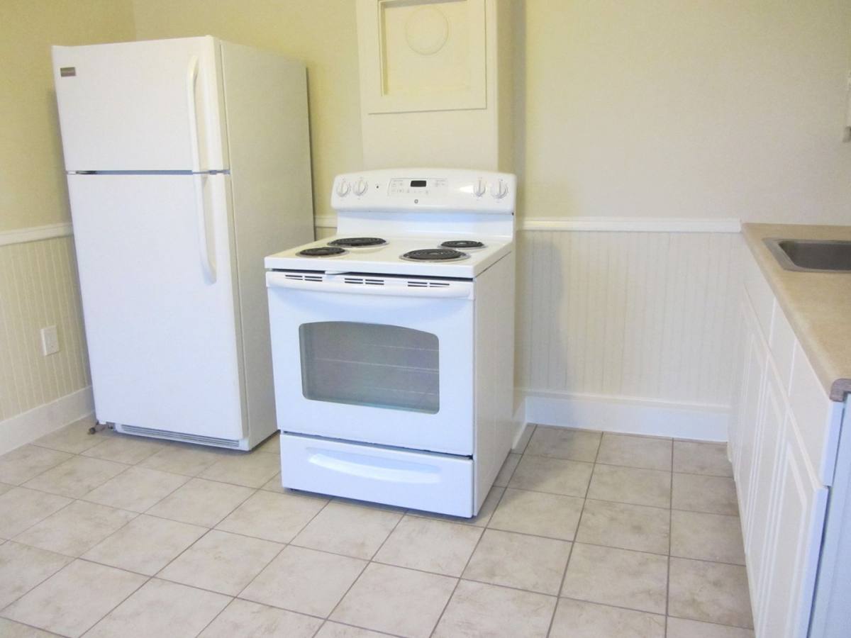 Apartment for rent at 44 Jefferson St, Biddeford, ME 04005