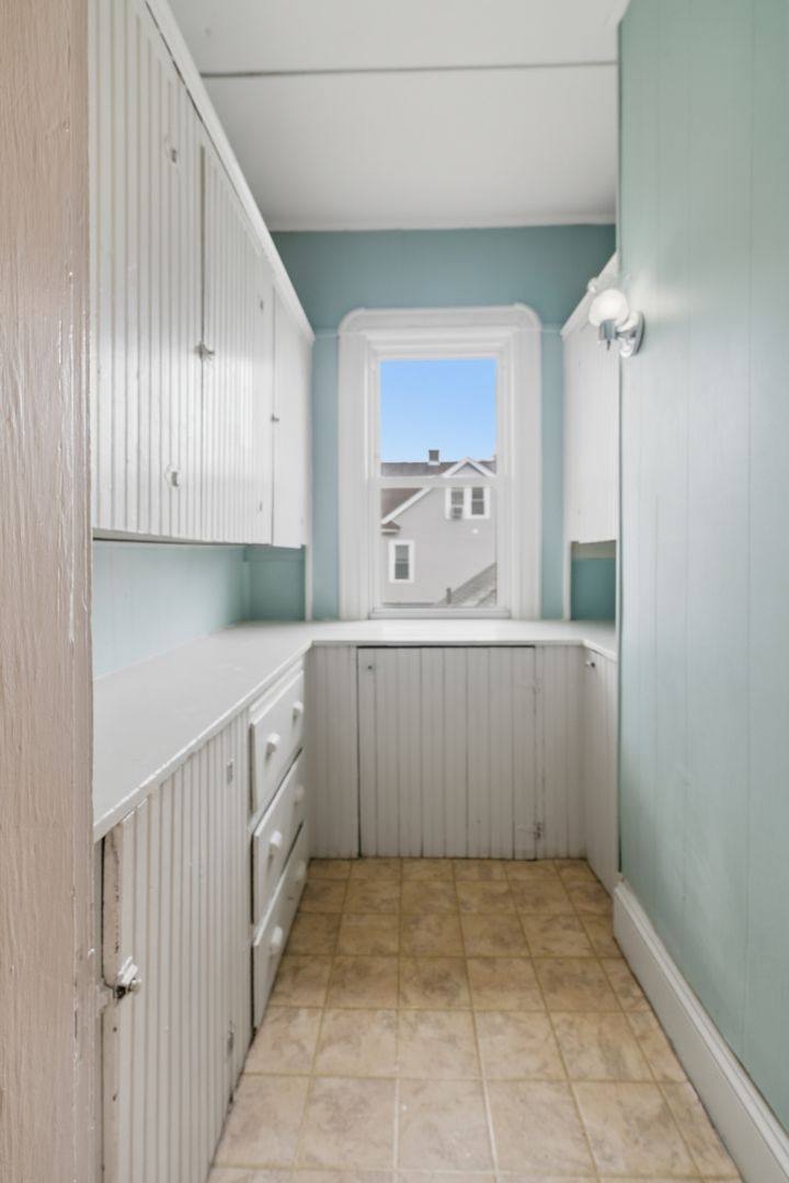 Apartment for rent at 43 Elmdale St, West Springfield, MA 01089