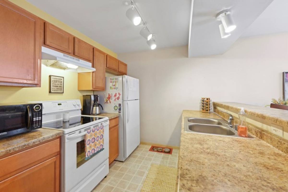 Apartment for rent at 5026-5030 Siggelkow Rd, Madison, WI 53718