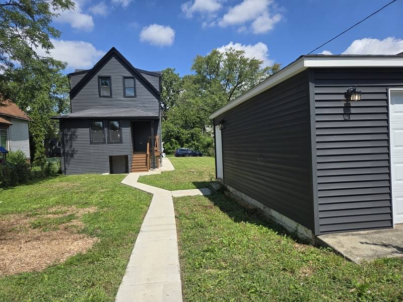 House for rent at 429 W 102nd Place, Chicago, IL 60628