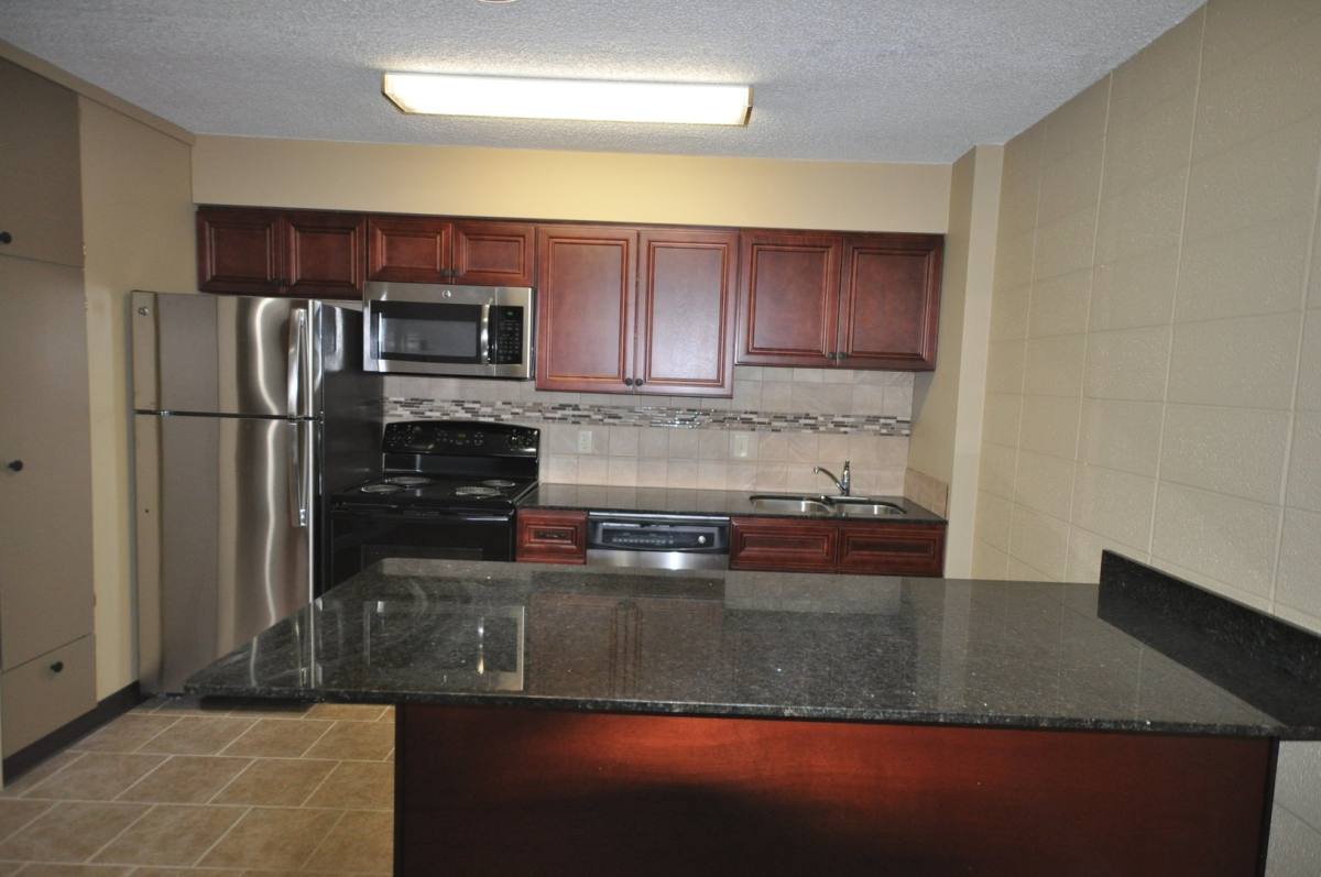 Apartment for rent at 601 So 18th St, Lincoln, NE 68508