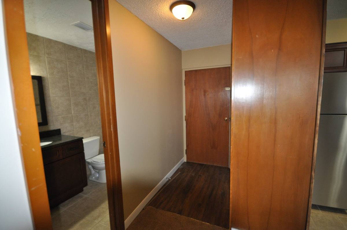 Apartment for rent at 601 So 18th St, Lincoln, NE 68508