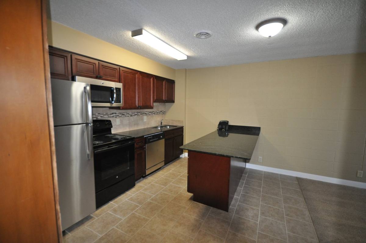 Apartment for rent at 601 So 18th St, Lincoln, NE 68508