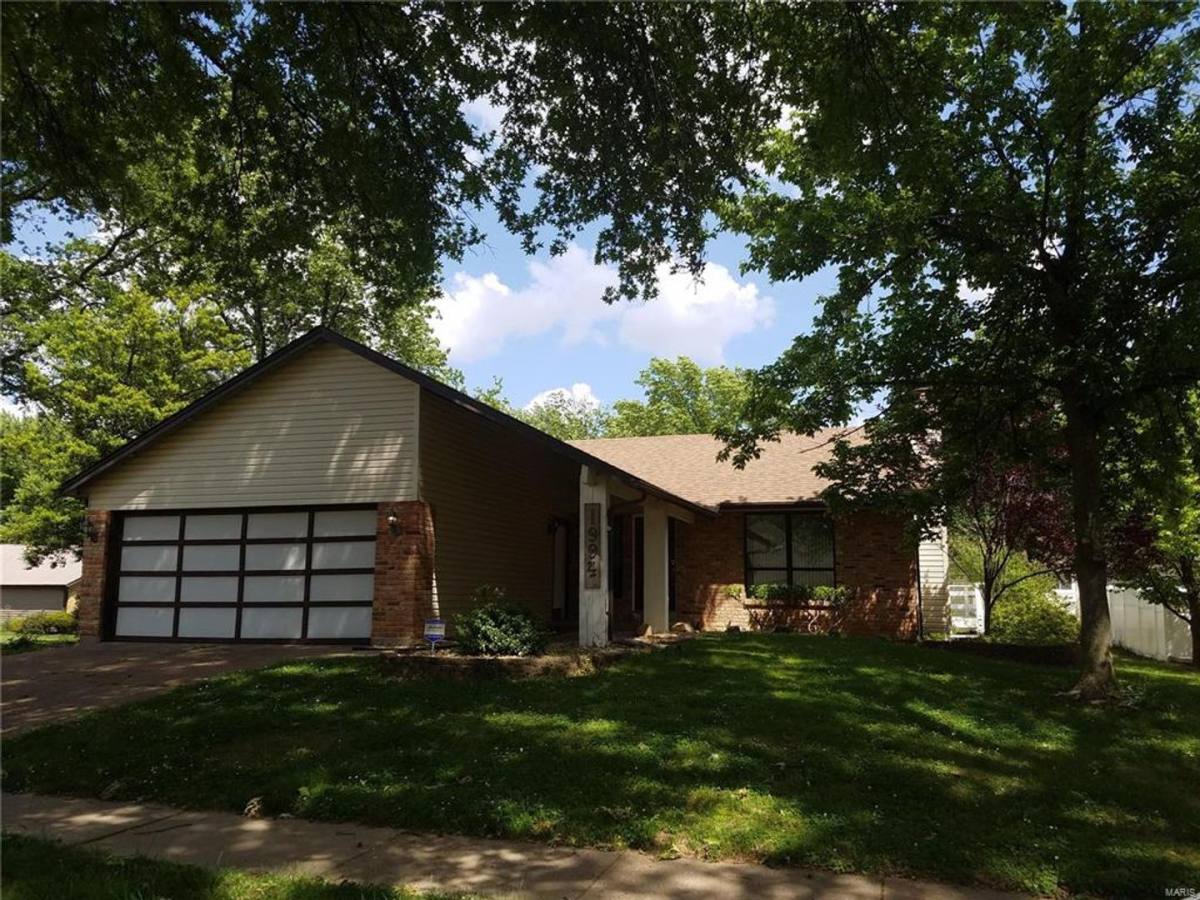 House for rent at 1994 Rule Ave, Maryland Heights, MO 63043