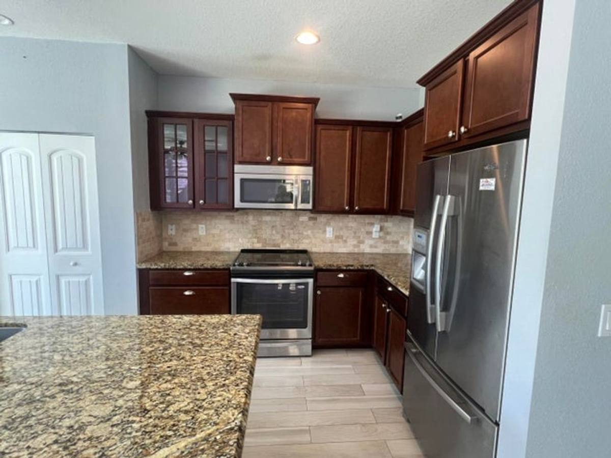 House for rent at 810 Palm Tree Lane, West Palm Beach, FL 33415