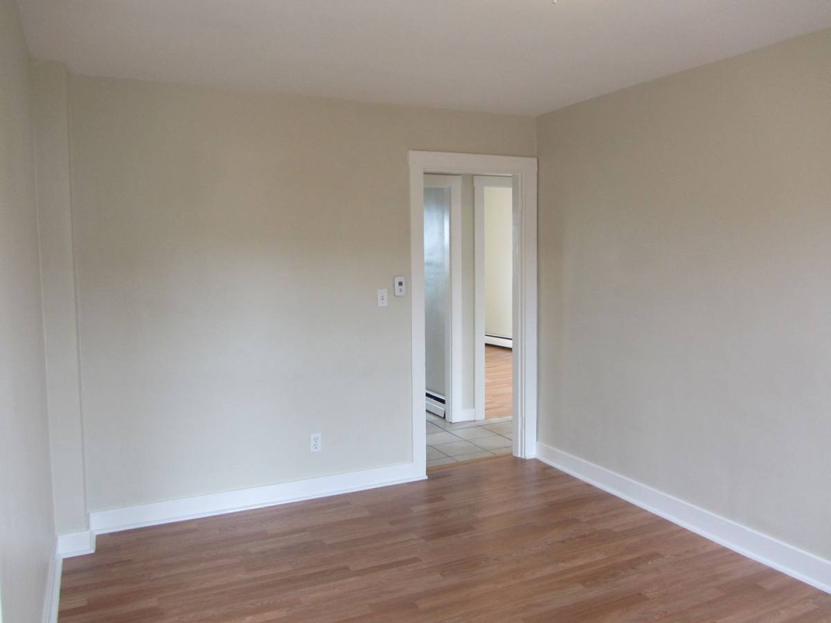 Apartment for rent at 13 Bacon St, Biddeford, ME 04005