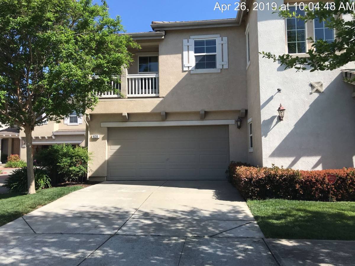 House for rent at 620 Candela Circle, Sacramento, CA 95835