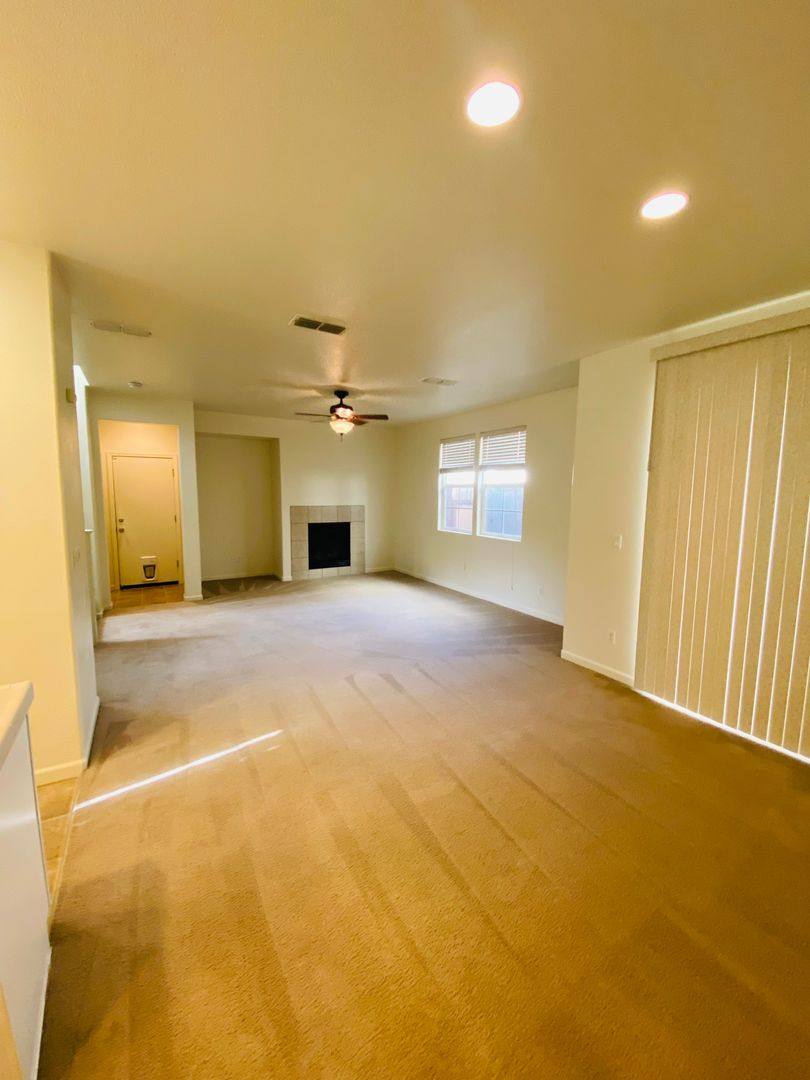 House for rent at 620 Candela Circle, Sacramento, CA 95835
