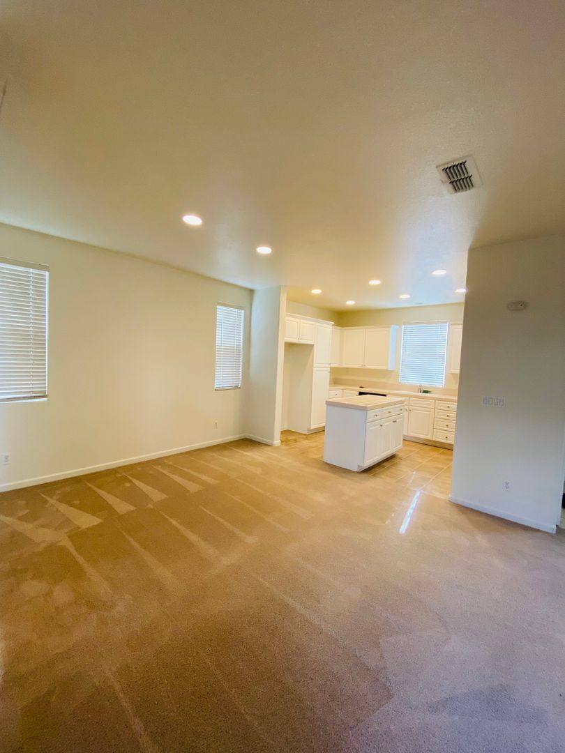 House for rent at 620 Candela Circle, Sacramento, CA 95835