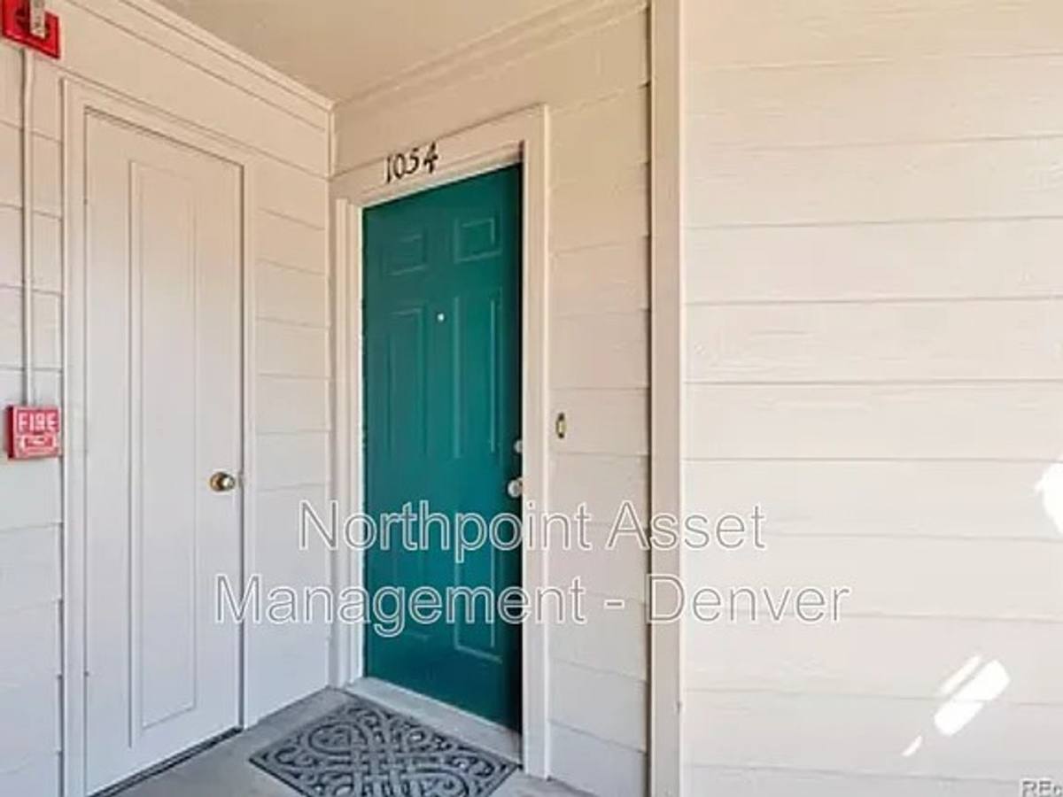 Apartment for rent at 9510 E Florida Ave, Denver, CO 80247