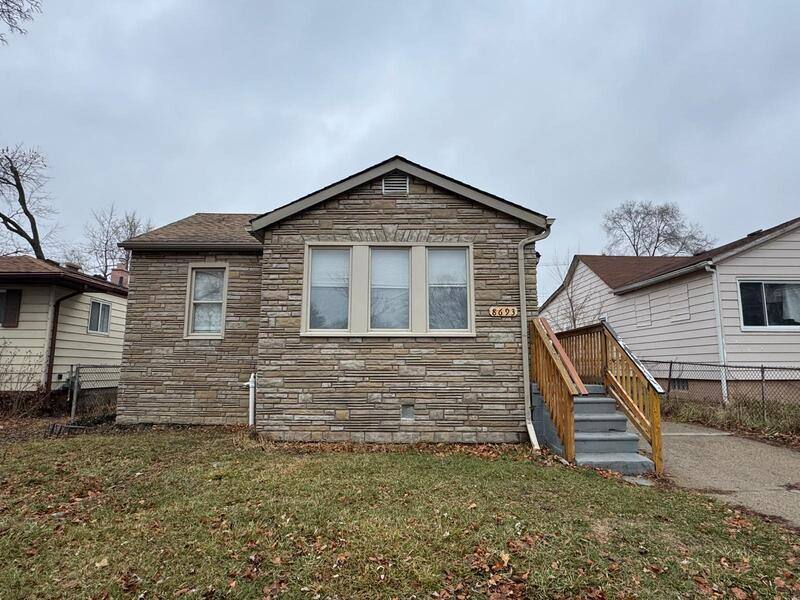 House for rent at 8693 Paige Ave, Warren, MI 48089