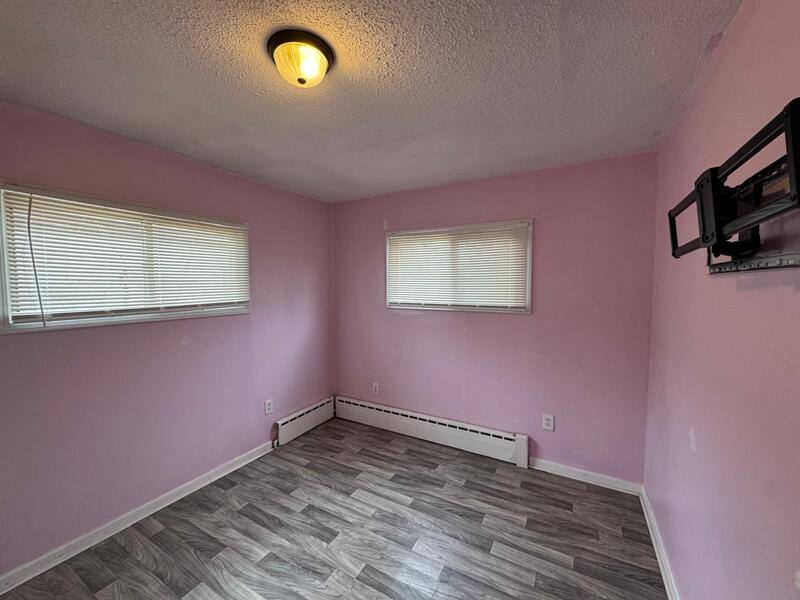 House for rent at 8693 Paige Ave, Warren, MI 48089