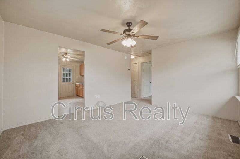 Apartment for rent at 1 Shelby St, Portsmouth, VA 23701