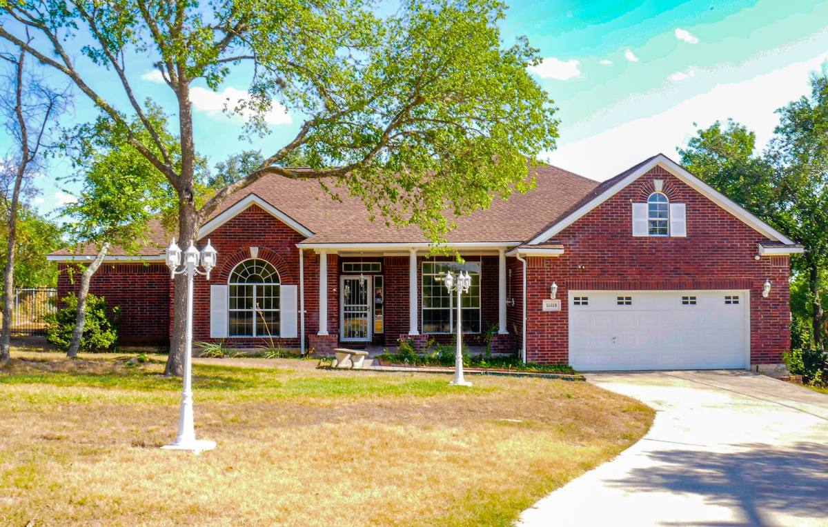 House for rent at 11618 Blazing Sunset St, San Antonio, TX 78253