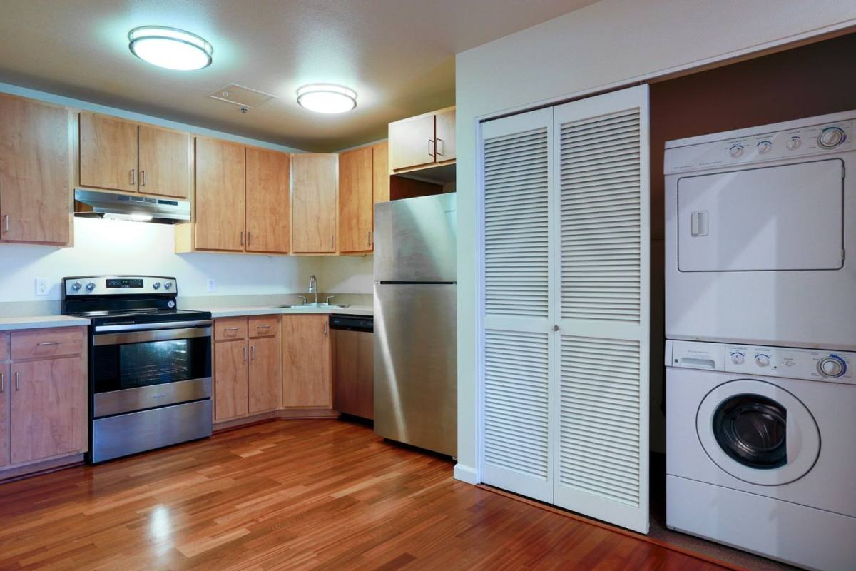 Apartment for rent at 210 NW 20th Ave, Portland, OR 97209