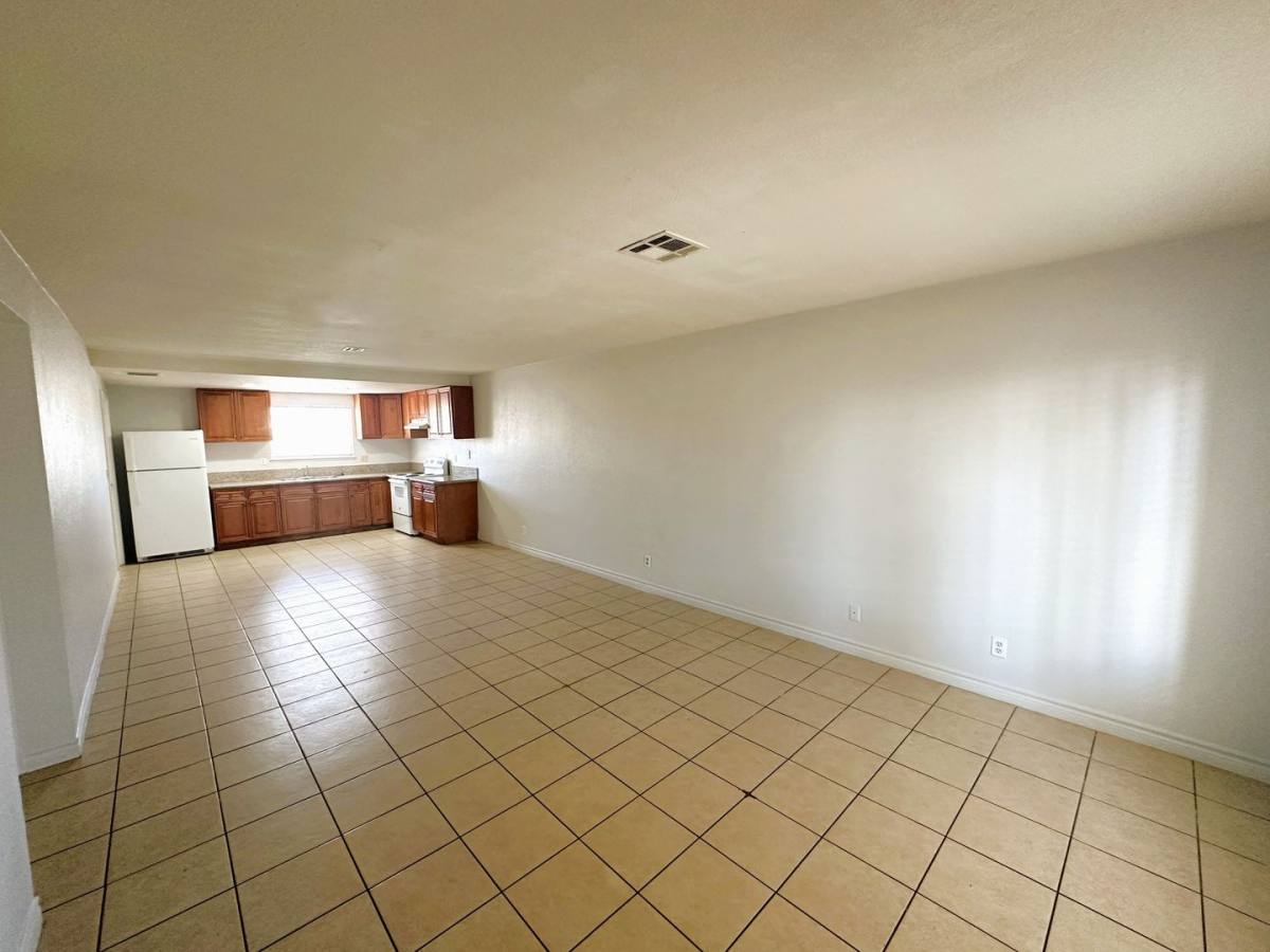 Apartment for rent at 4744 Sand Creek Ave, Las Vegas, NV 89103