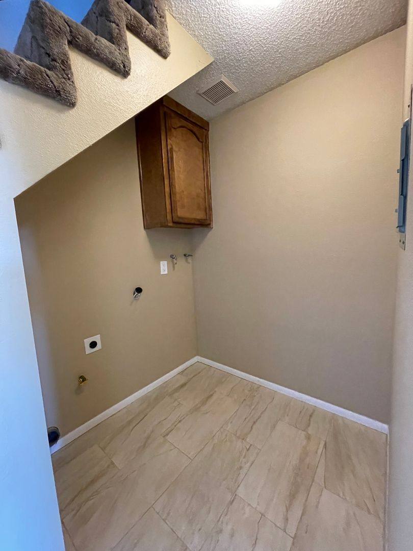 Townhouse for rent at 3920-A Mesa Circle, Lompoc, CA 93436