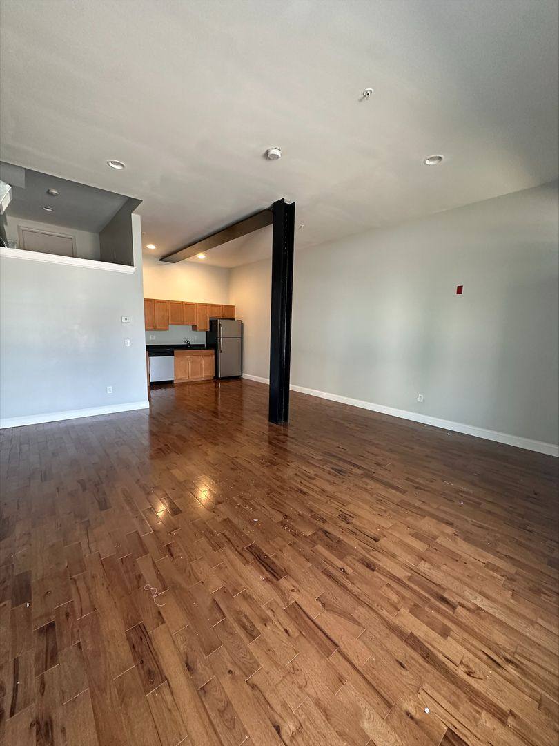 Apartment for rent at 26 Portland St, Worcester, MA 01608