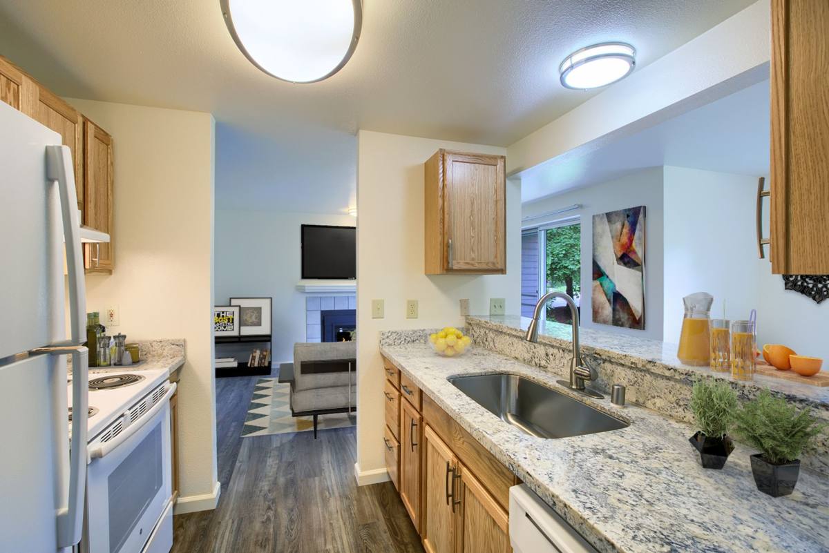 Apartment for rent at 32420 1st Lane SW, Federal Way, WA 98023