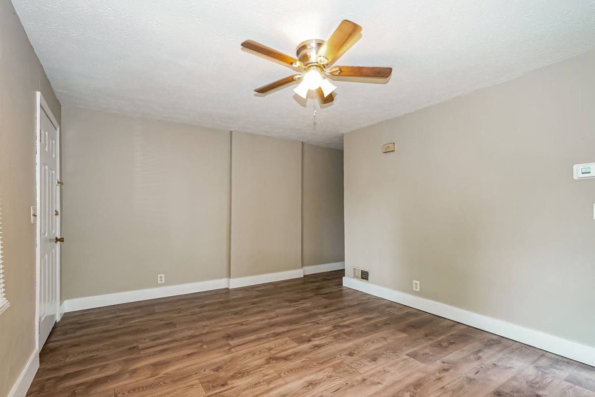 Apartment for rent at 2654-2656 Avalon Place, Columbus, OH 43219