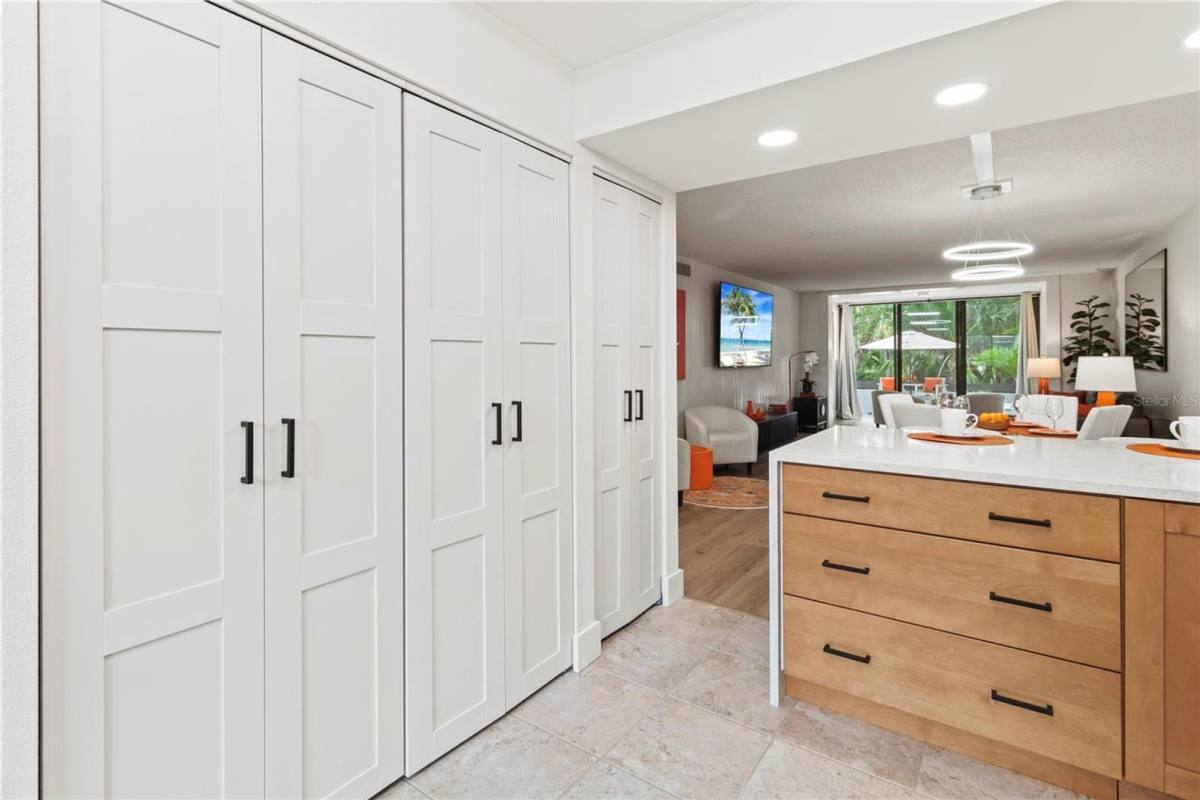 House for rent at 806 Bayport Way, Longboat Key, FL 34228
