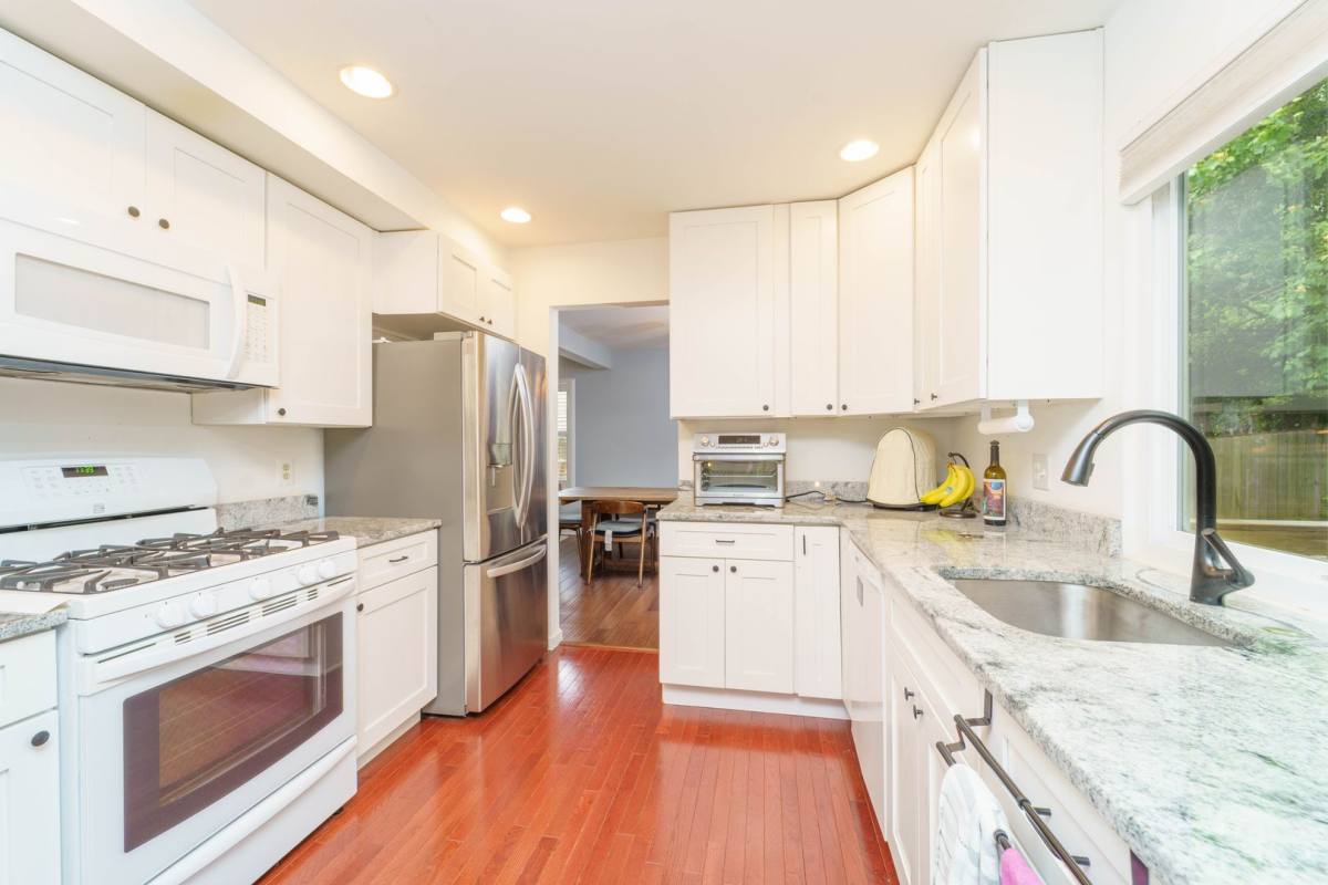 House for rent at 6224 Capella Ave, Burke, VA 22015