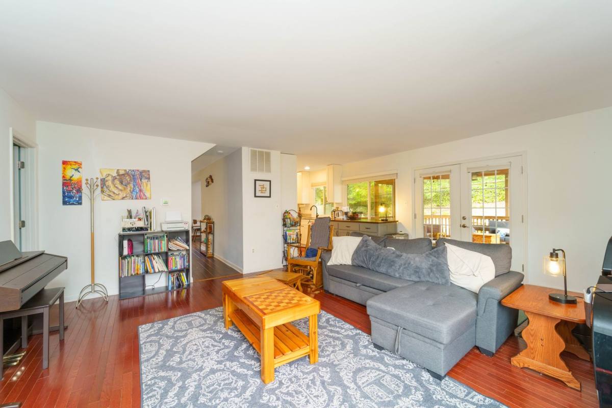 House for rent at 6224 Capella Ave, Burke, VA 22015