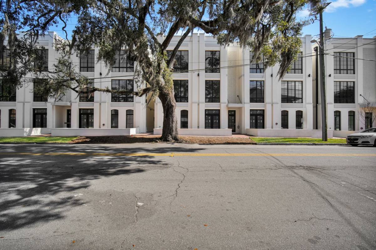 Apartment for rent at 2018 Habersham St, Savannah, GA 31401