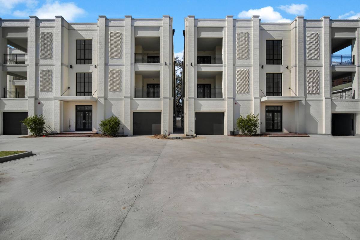 Apartment for rent at 2018 Habersham St, Savannah, GA 31401