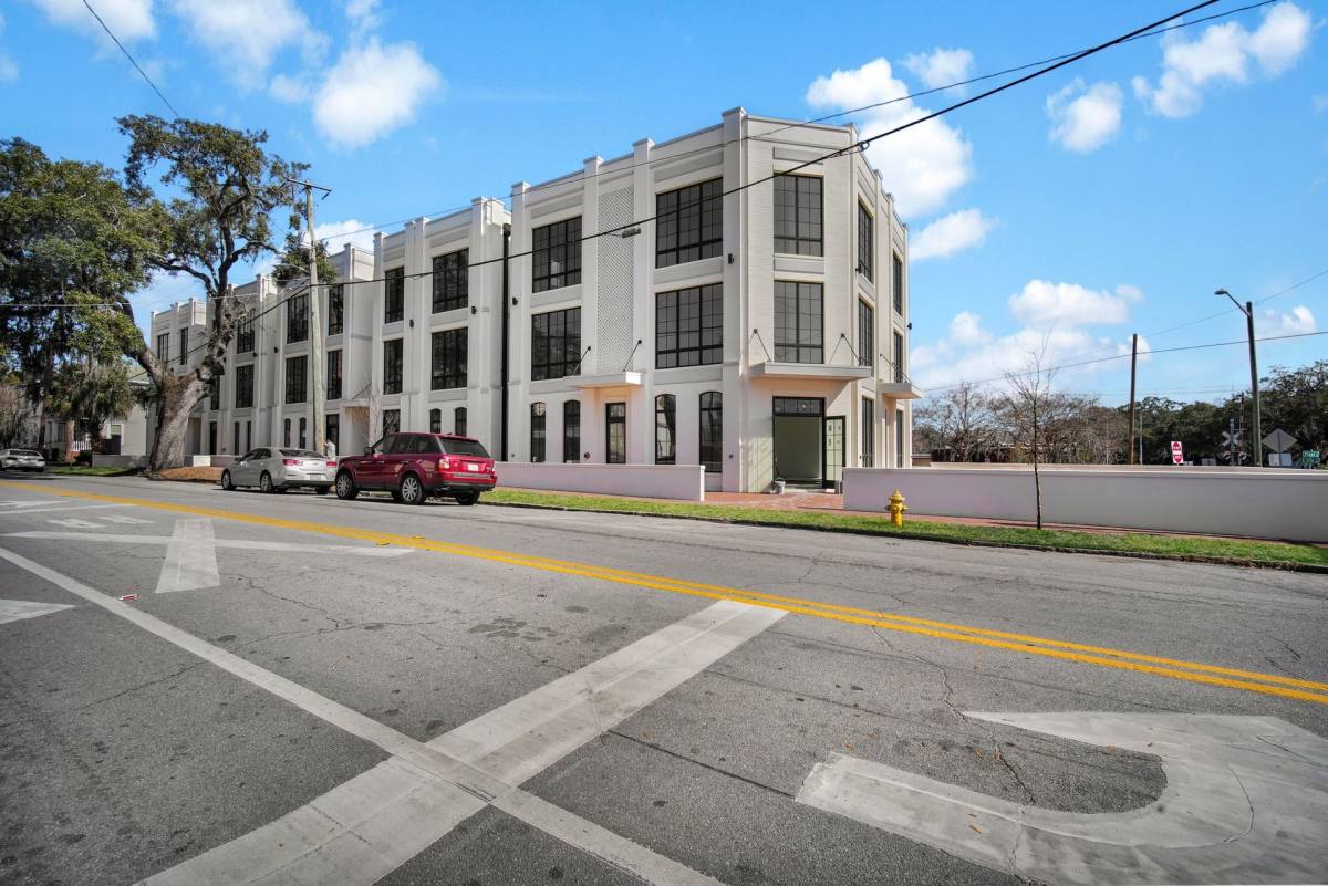 Apartment for rent at 2018 Habersham St, Savannah, GA 31401