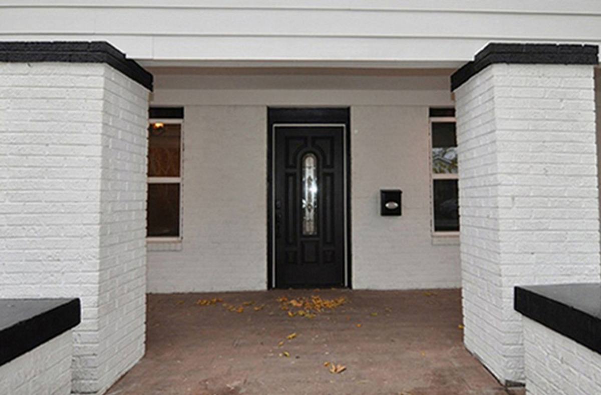 House for rent at 3225 S Adams St, Fort Worth, TX 76110