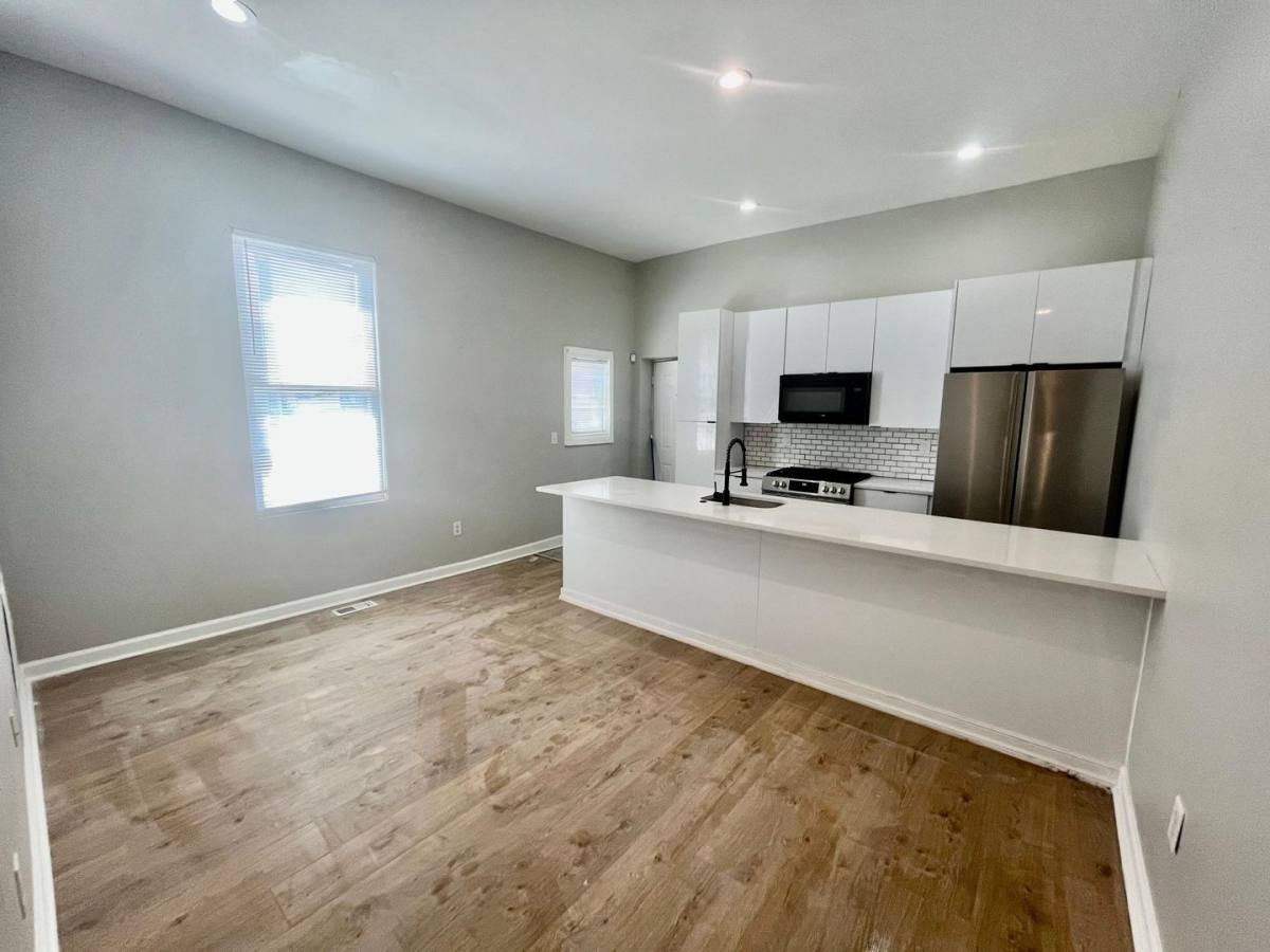 Apartment for rent at 4051 Baring St, Philadelphia, PA 19104