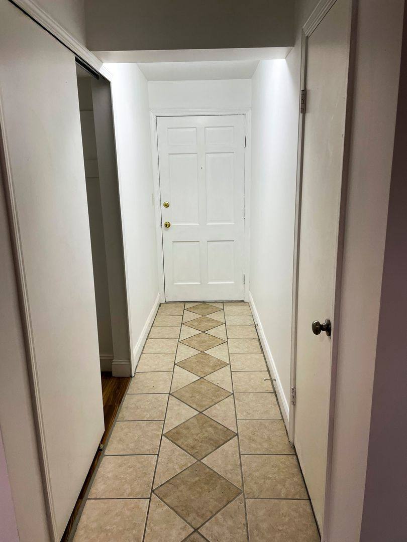 Apartment for rent at 3217 Kemmons Dr, Louisville, KY 40218