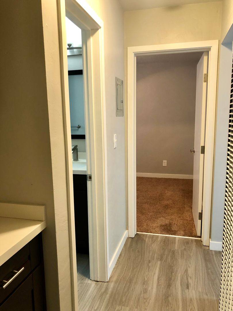 Apartment for rent at 4724-47305 Point Loma, San Diego, CA 92107