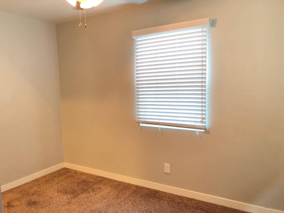 Apartment for rent at 4724-47305 Point Loma, San Diego, CA 92107